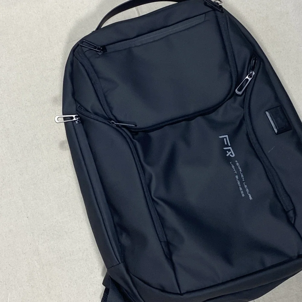 Fenruien Leisure Light Business Black Laptop Backpack Travel Bag